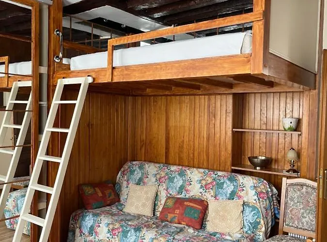 아파트 Quatre Reves A Lutece 파리